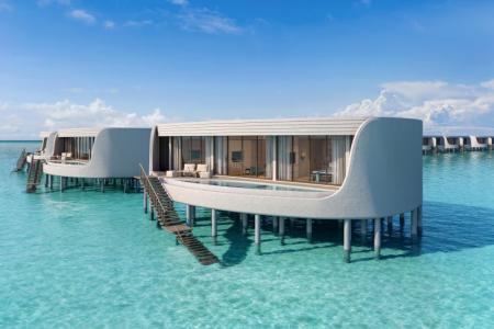 3BR Sunset Overwater Pool Residence